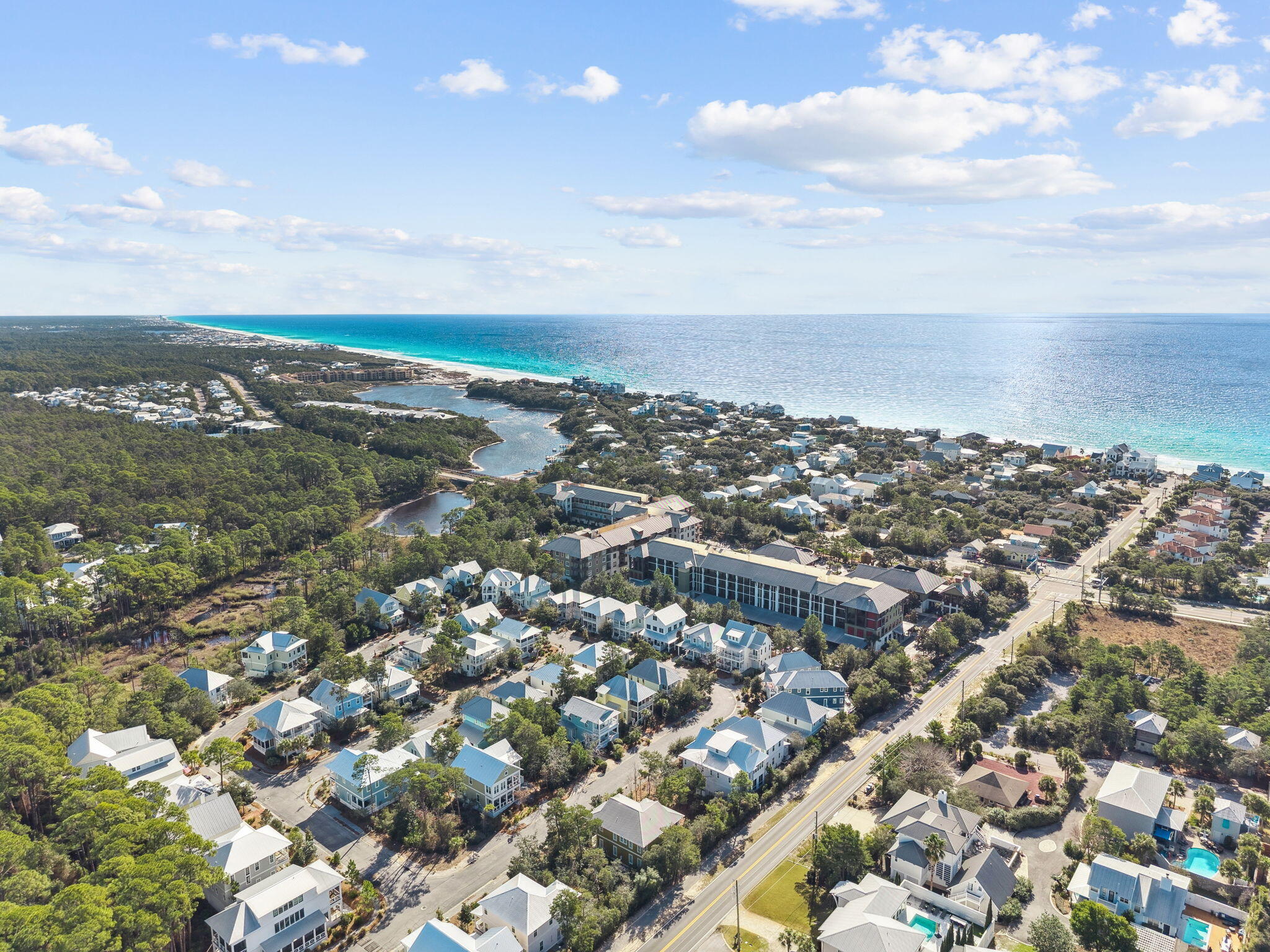LAKESIDE AT BLUE MOUNTAIN BEACH - Residential