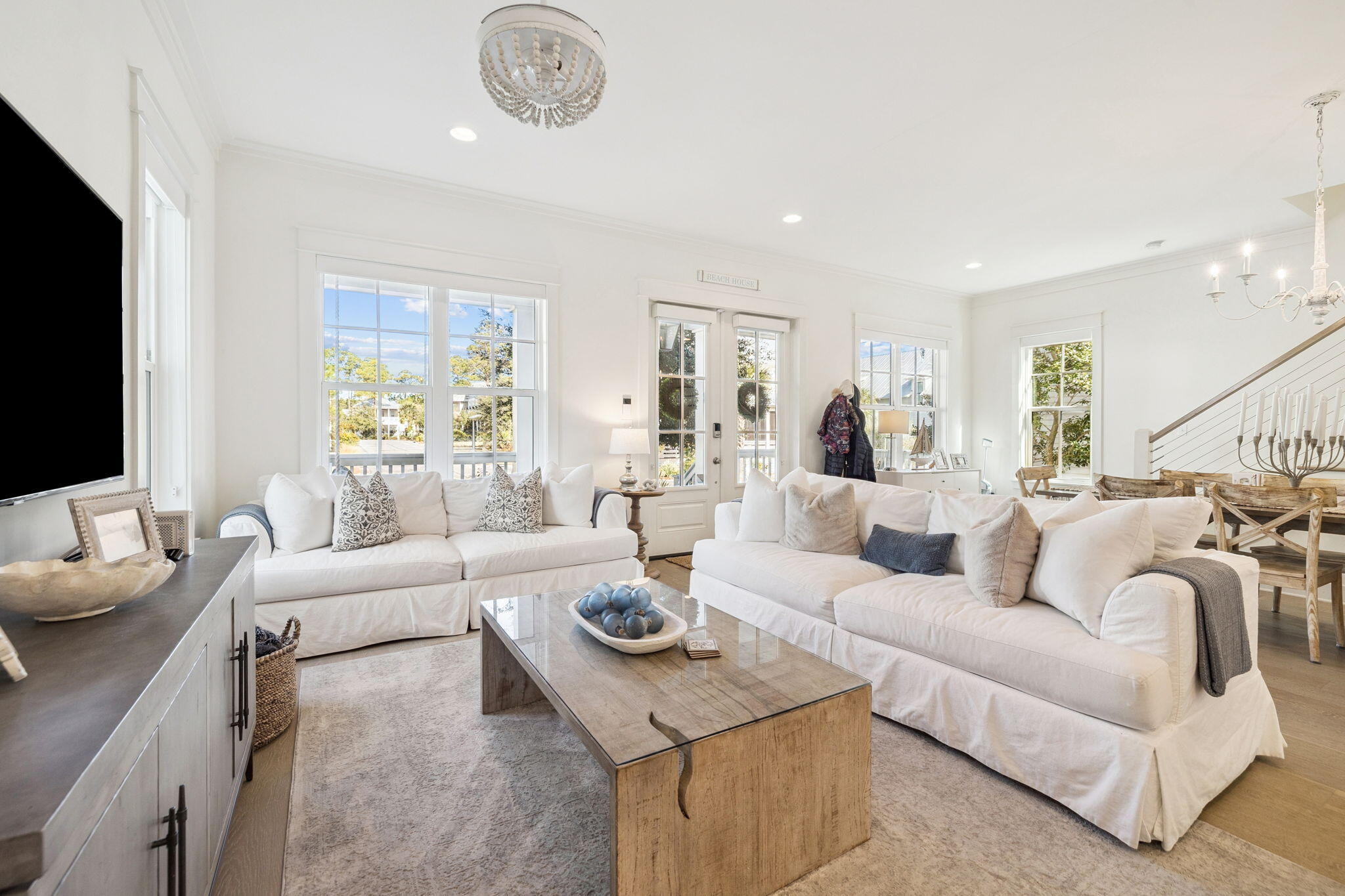 LAKESIDE AT BLUE MOUNTAIN BEACH - Residential