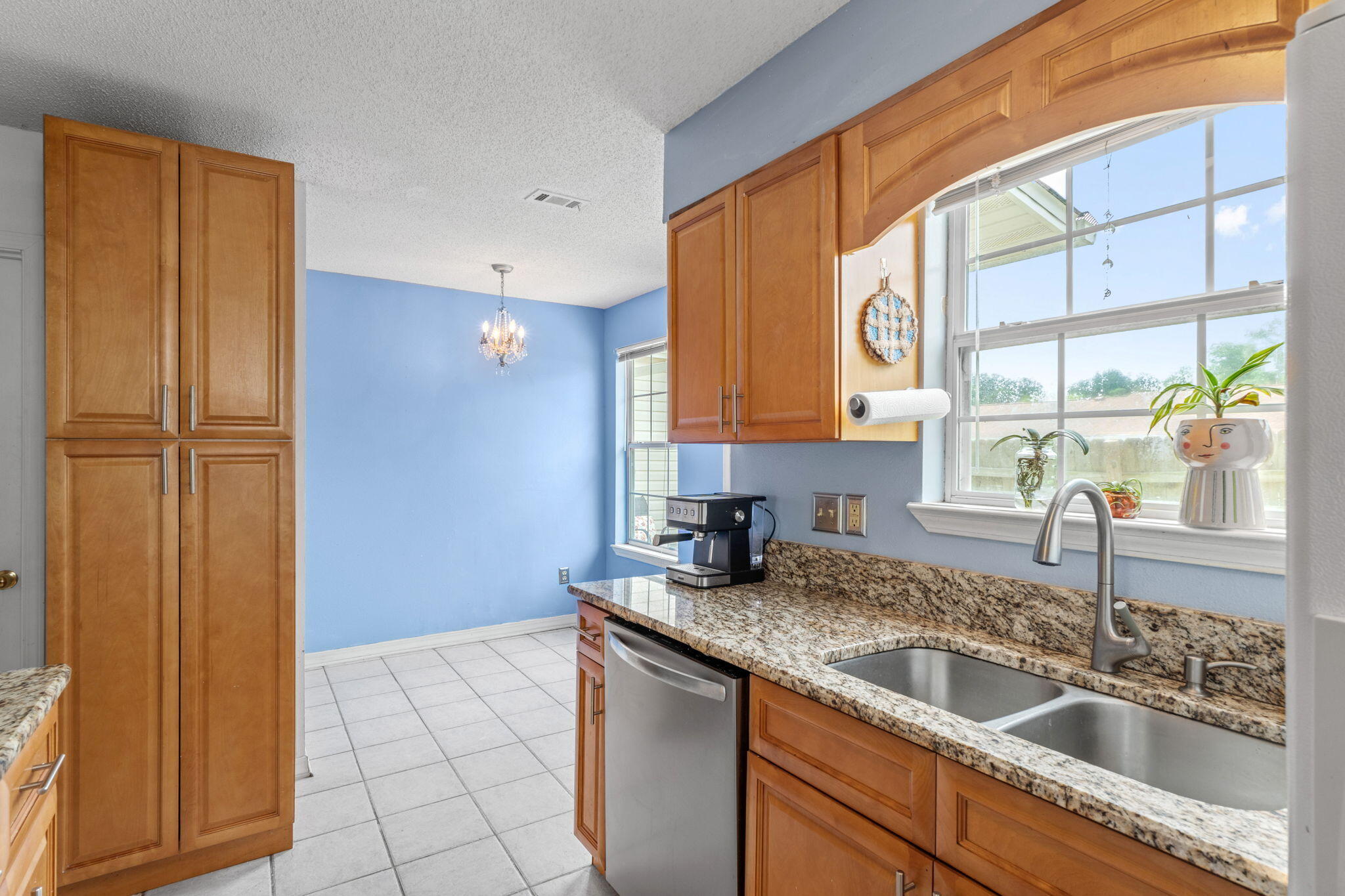 HEATHER OAKS - Residential