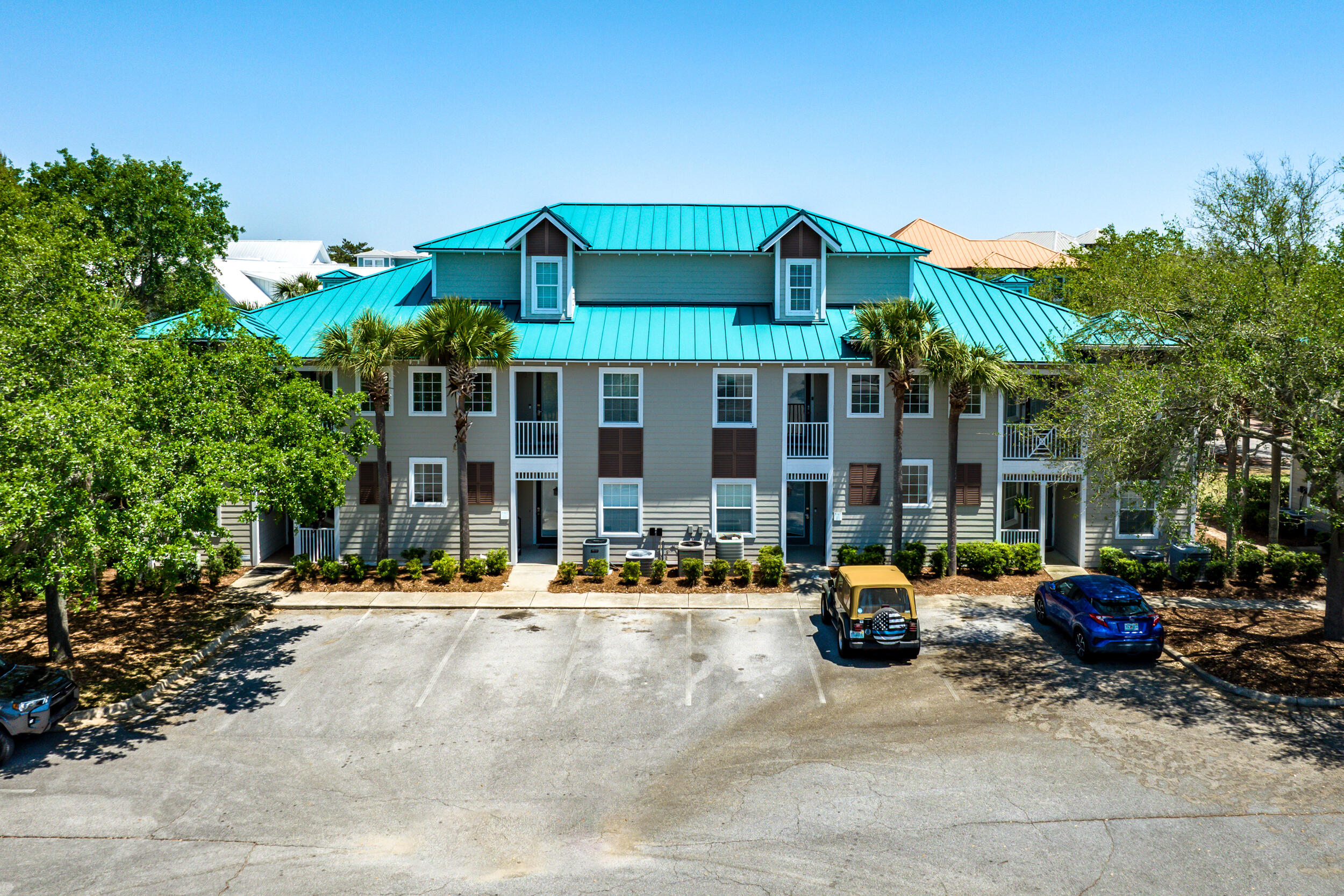VILLAGE AT BLUE MOUNTAIN BEACH - Residential