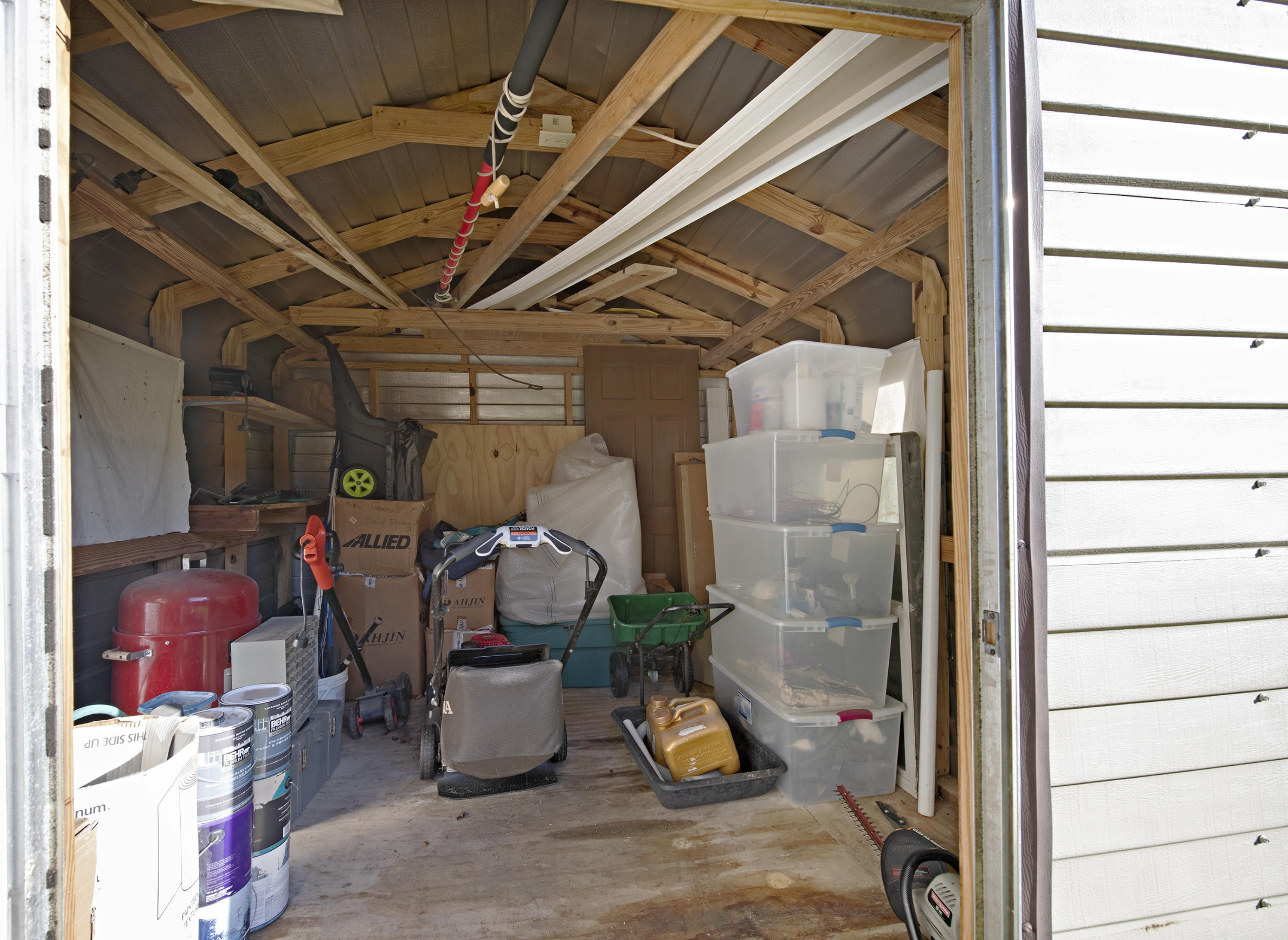 LAKE LORRAINE ESTATES 2 - Residential