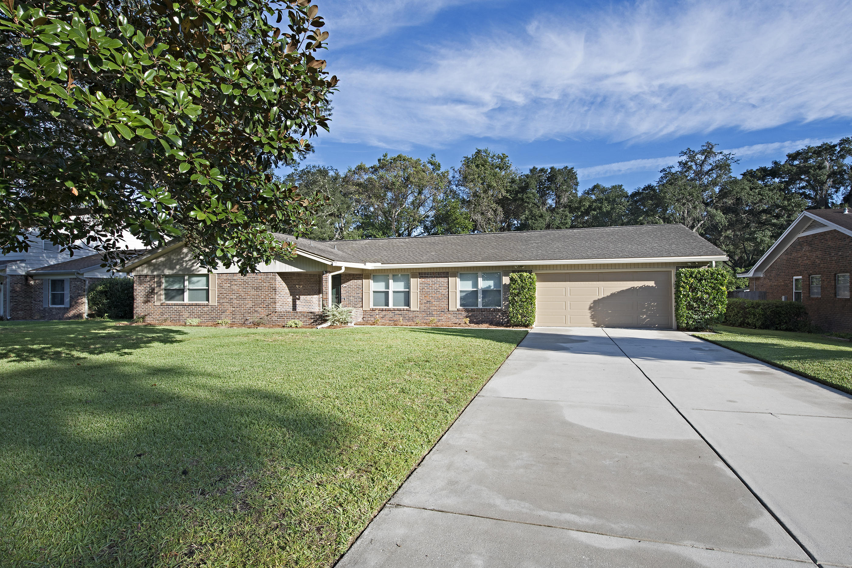 LAKE LORRAINE ESTATES 2 - Residential