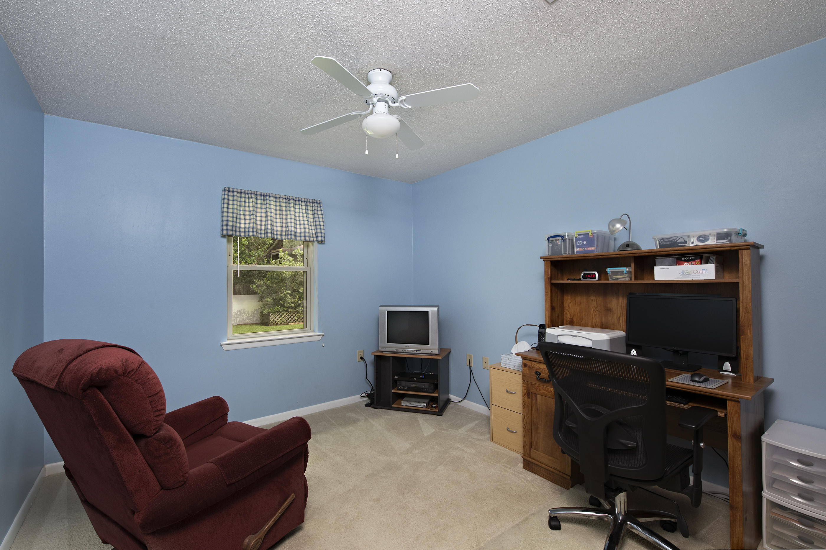 LAKE LORRAINE ESTATES 2 - Residential