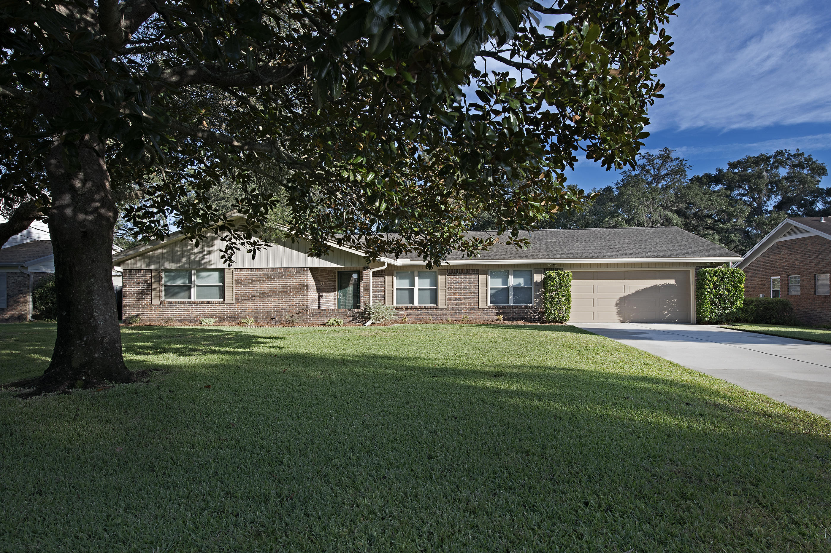 LAKE LORRAINE ESTATES 2 - Residential