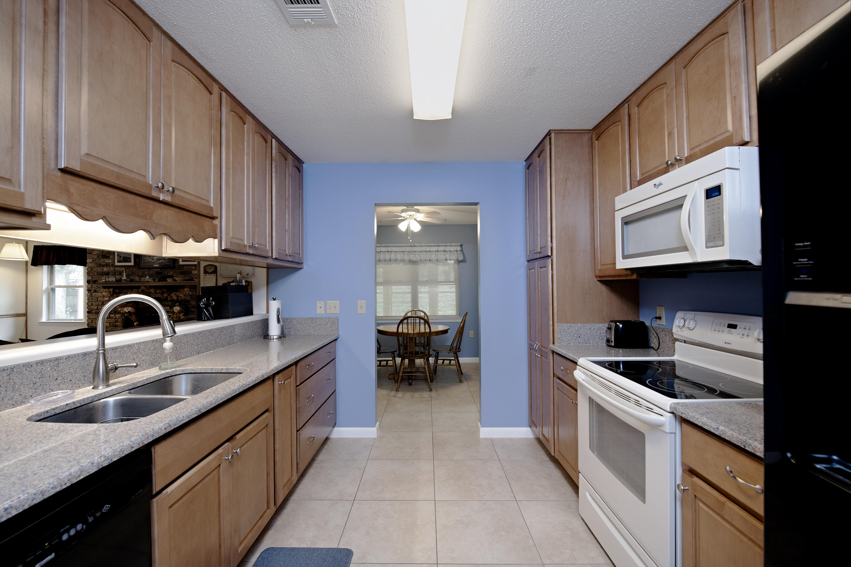 LAKE LORRAINE ESTATES 2 - Residential