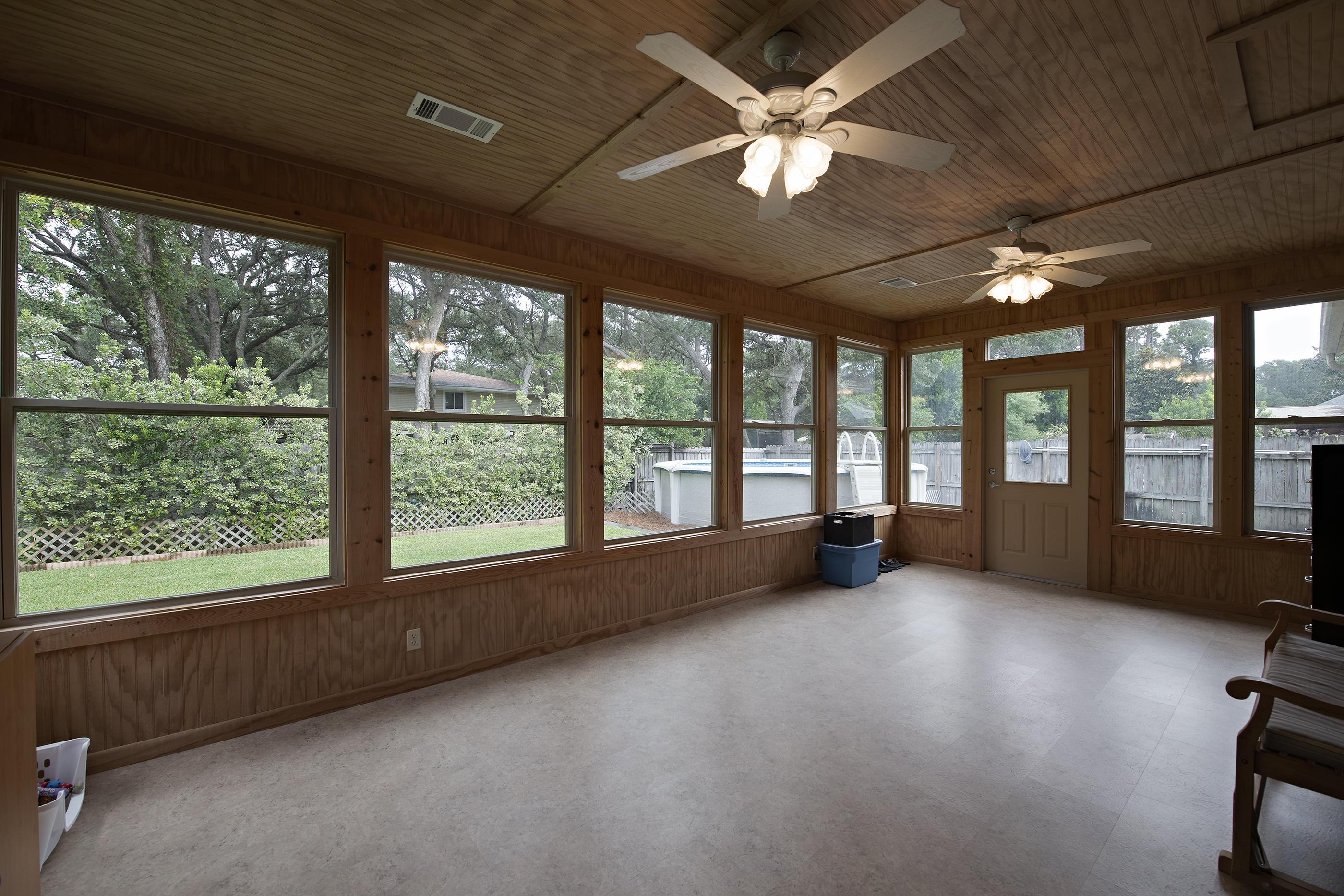 LAKE LORRAINE ESTATES 2 - Residential