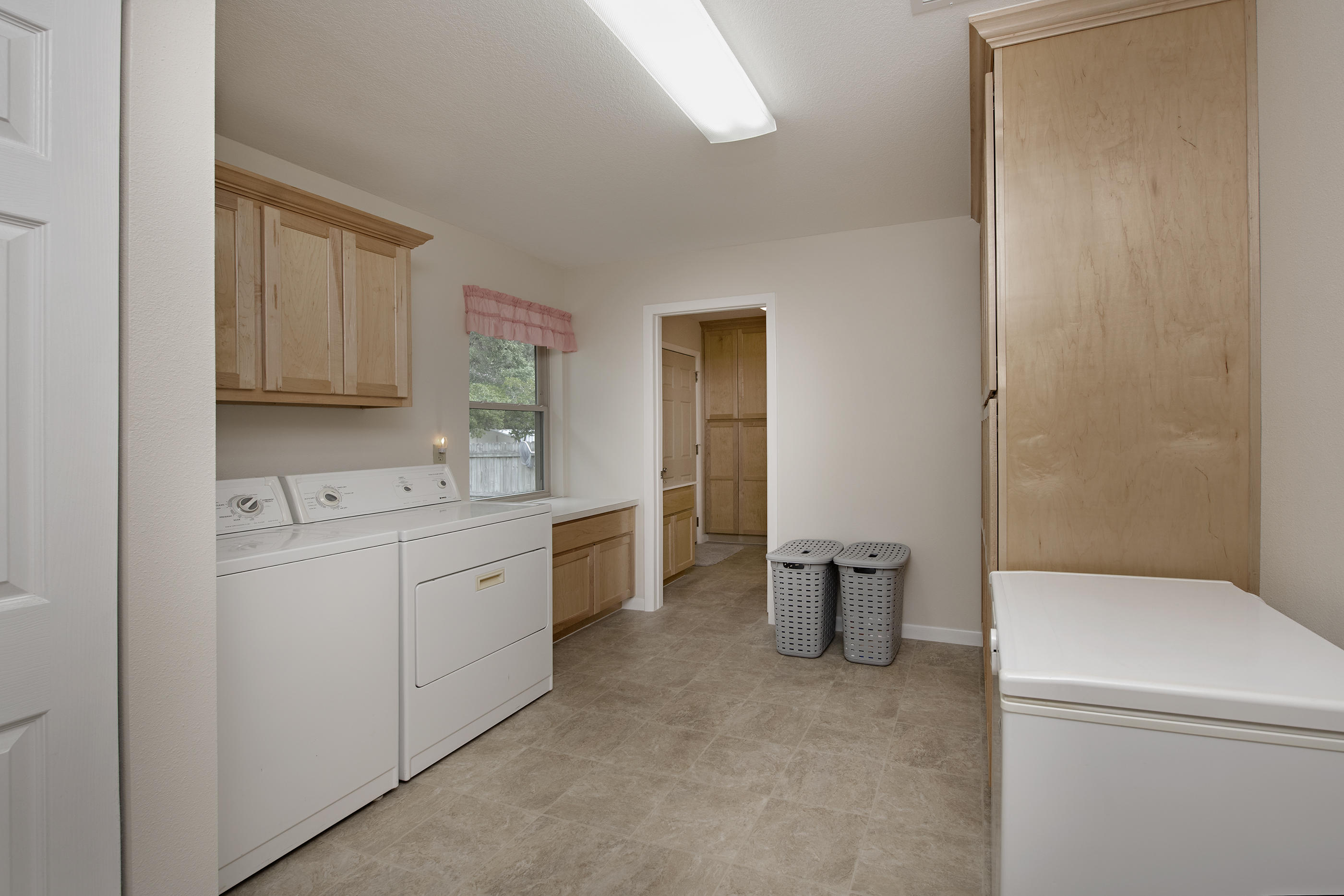 LAKE LORRAINE ESTATES 2 - Residential