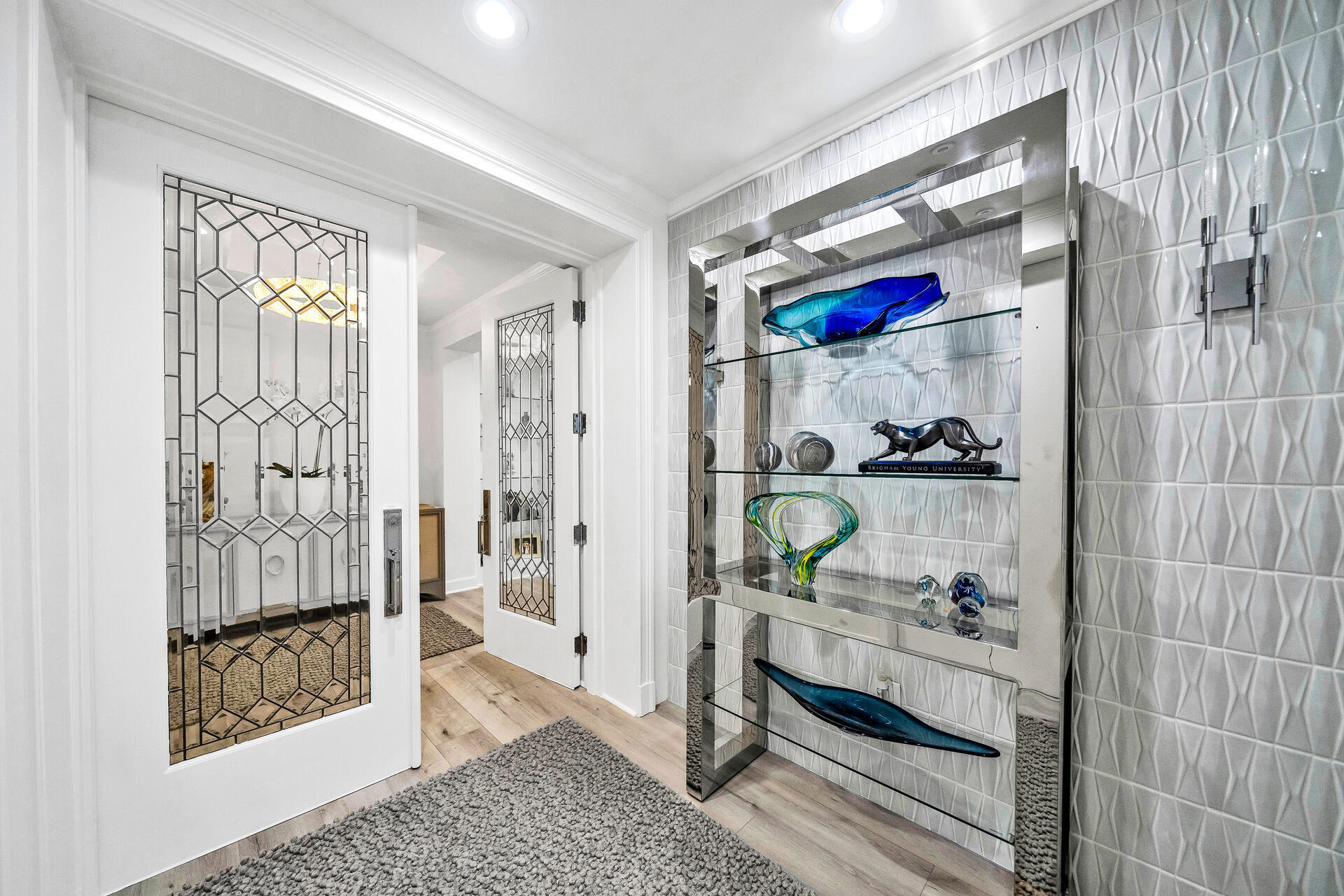 ONE WATER PLACE - Residential