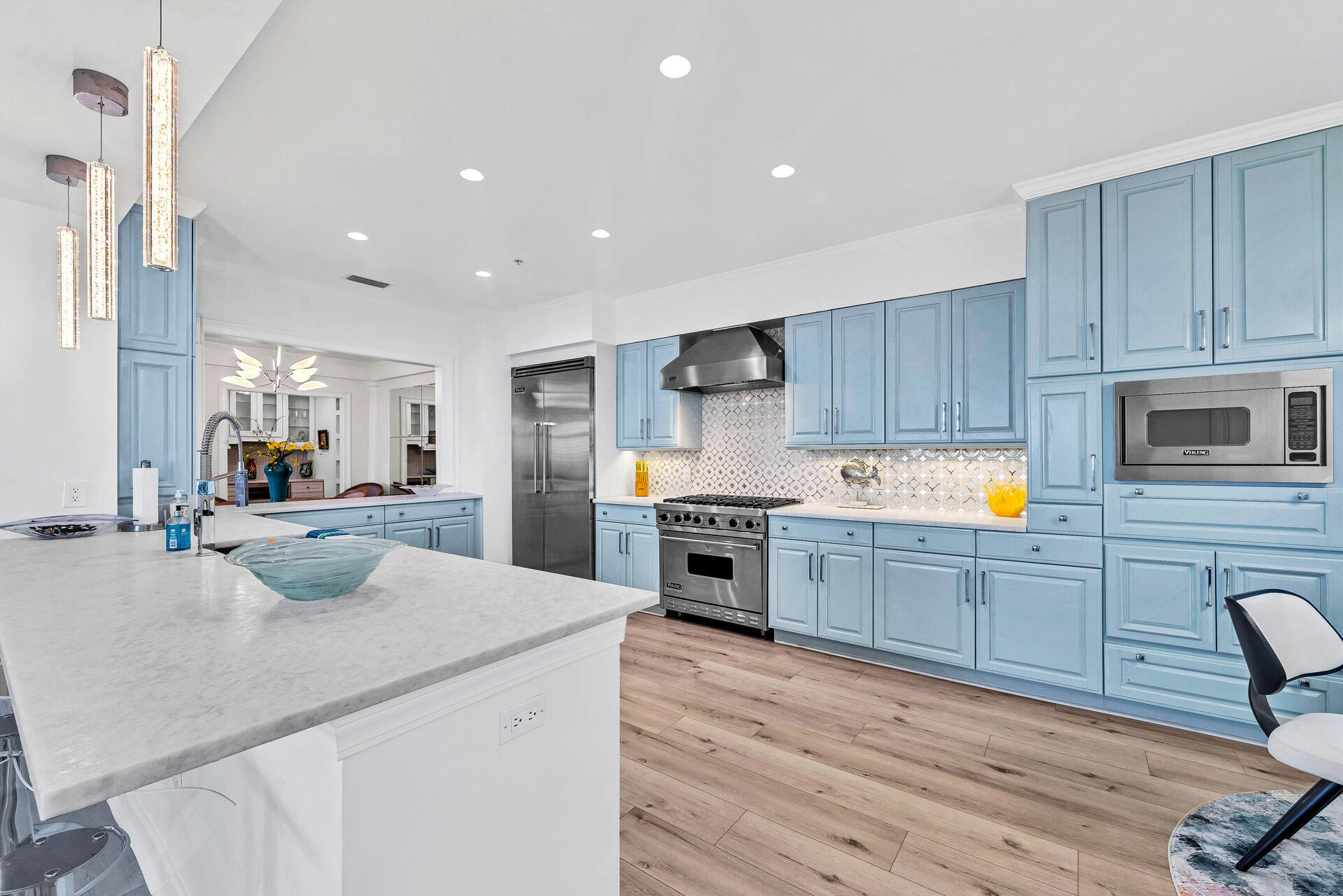 ONE WATER PLACE - Residential