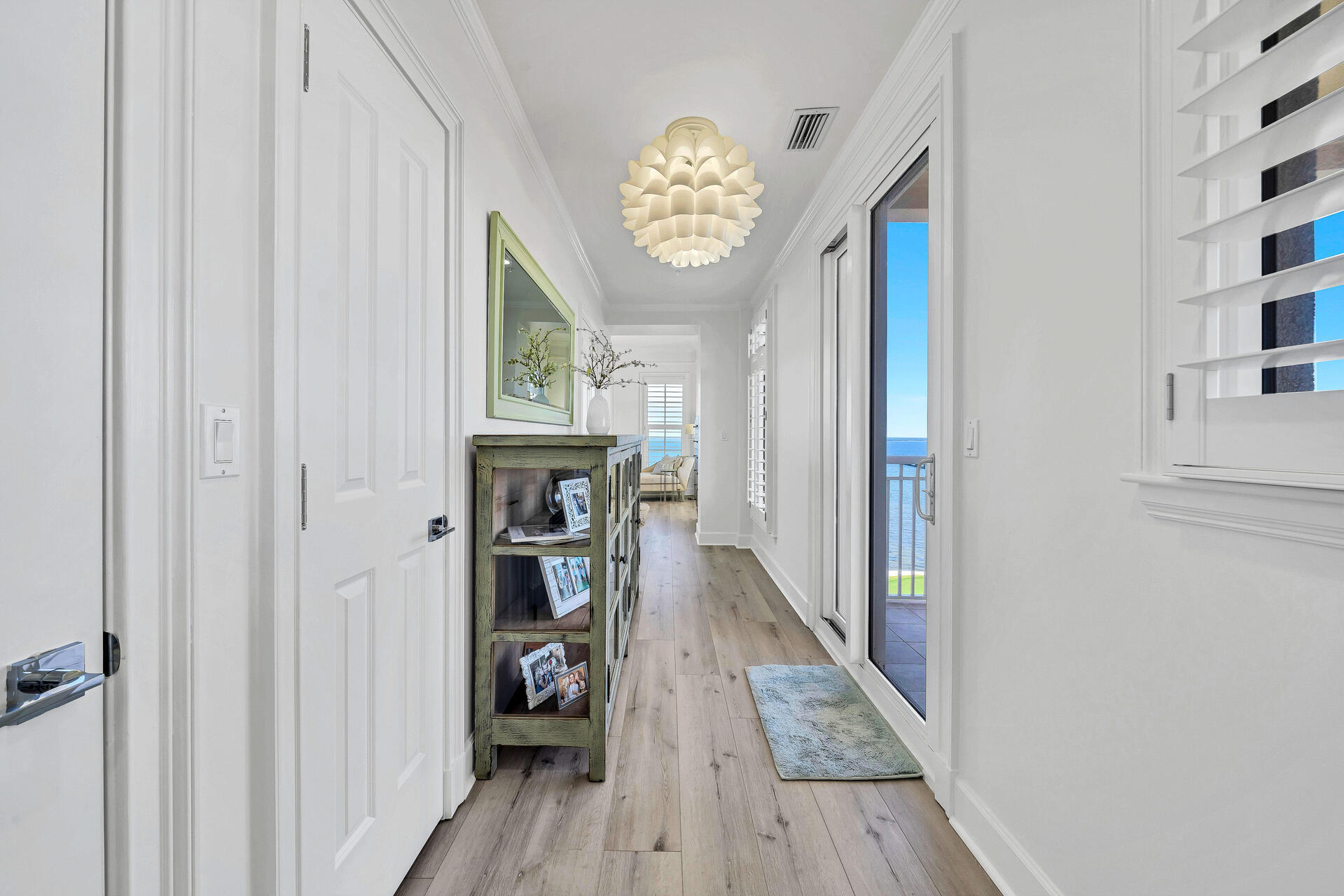ONE WATER PLACE - Residential