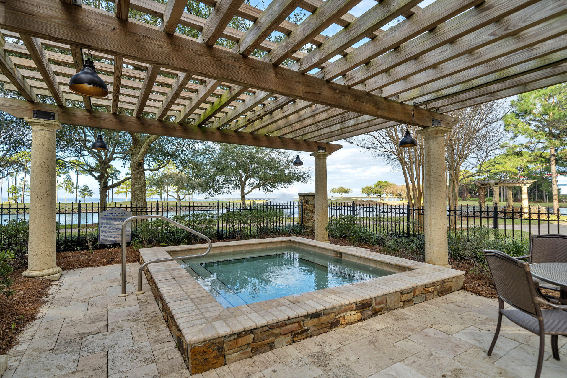 ONE WATER PLACE - Residential
