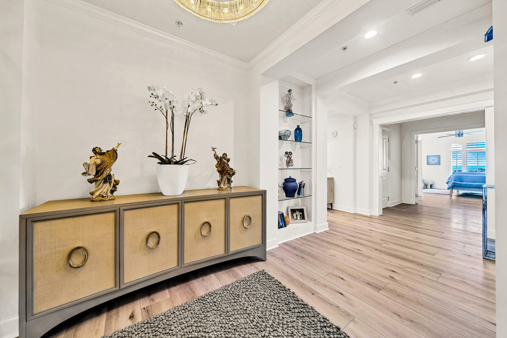 ONE WATER PLACE - Residential