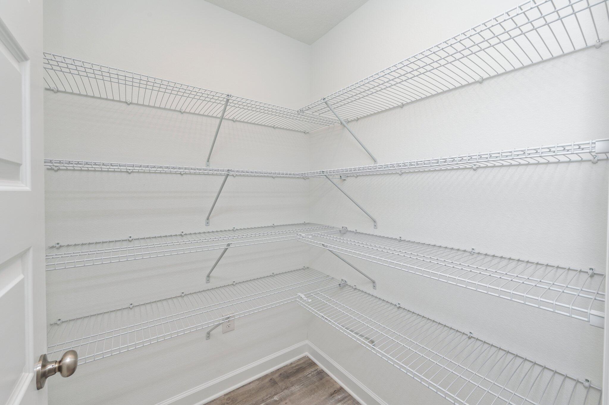 MORRIS ADDN TO CRESTVIEW - Residential