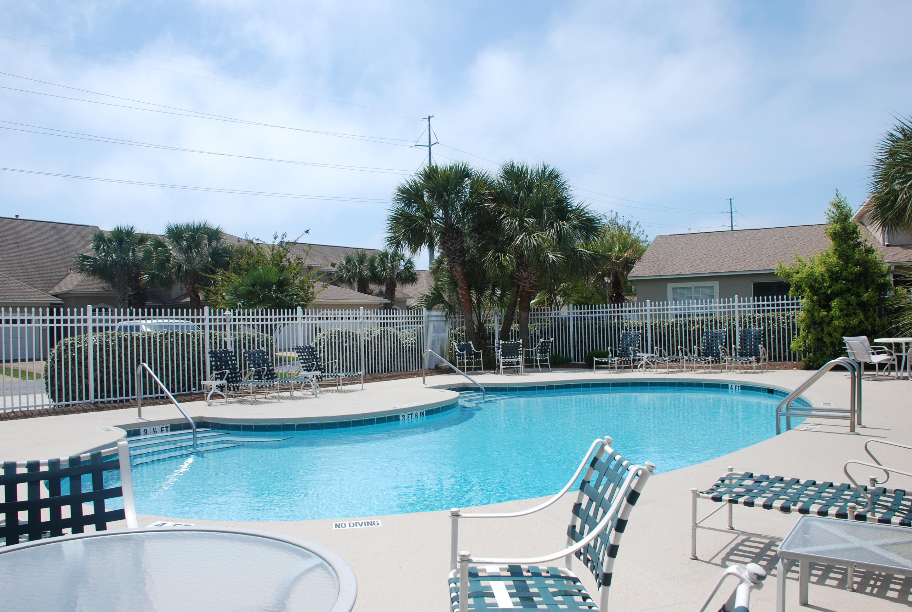 BON VILLAS - Residential