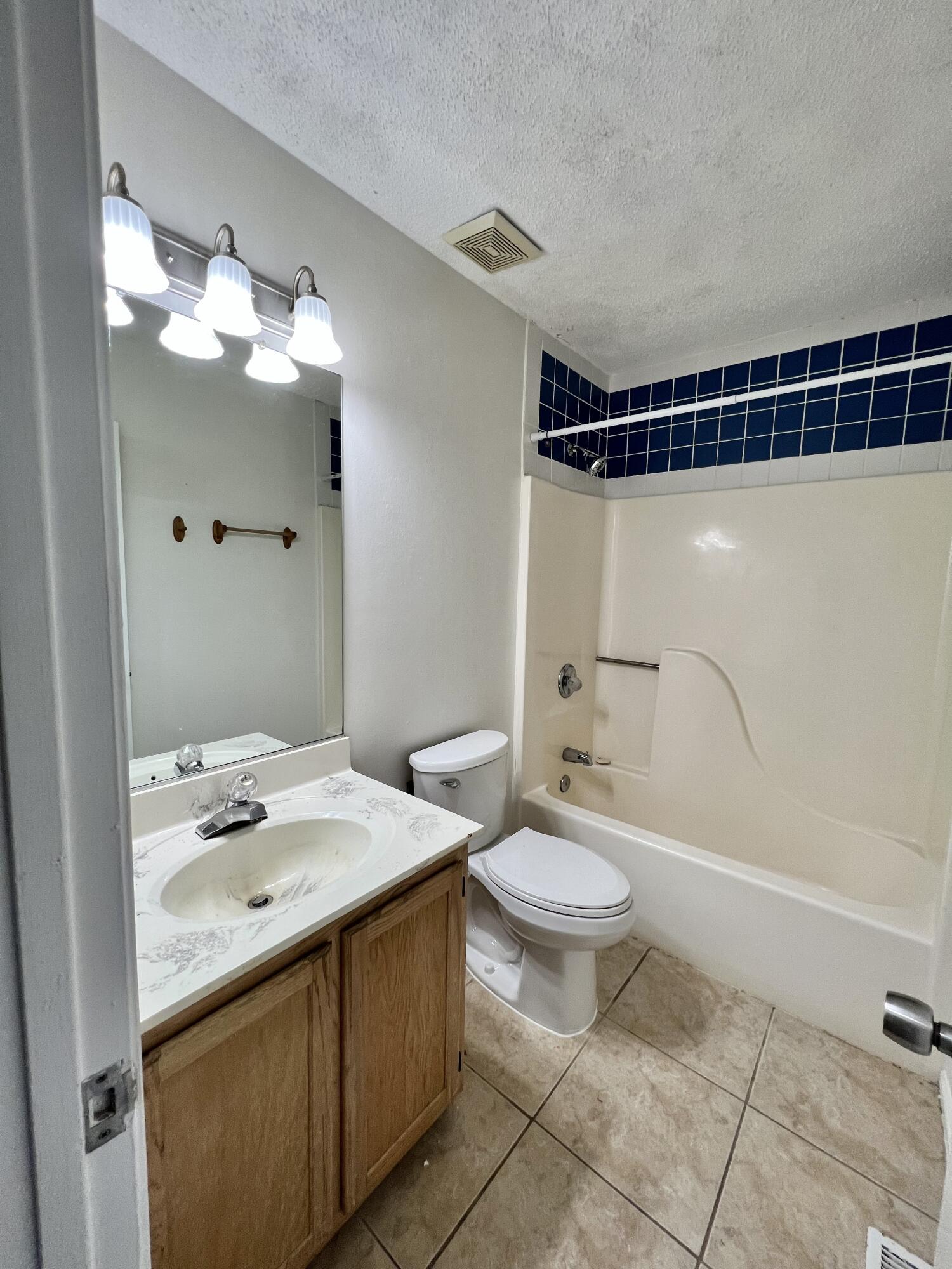 INDIGO VILLAGE - Residential Lease