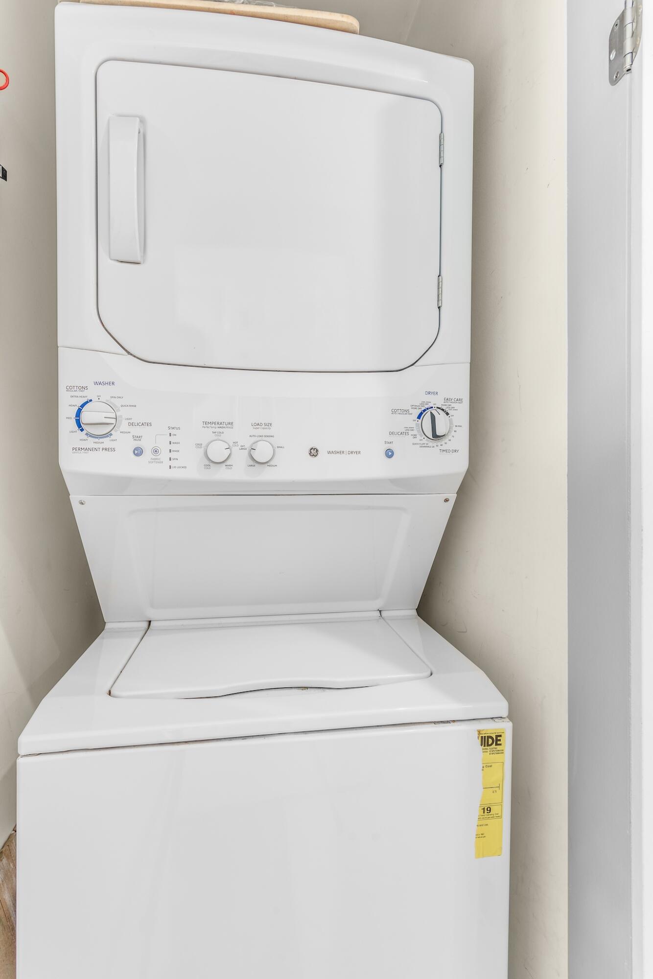 COMMODORES LANDING - Residential