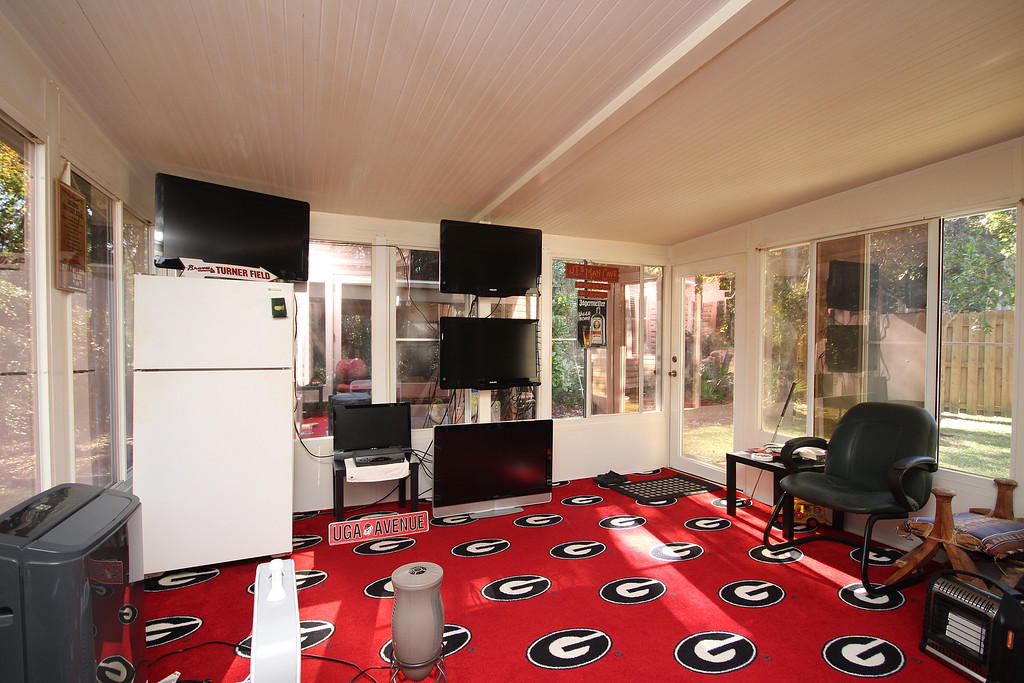 EMERALD VILLAGE S/D - Residential