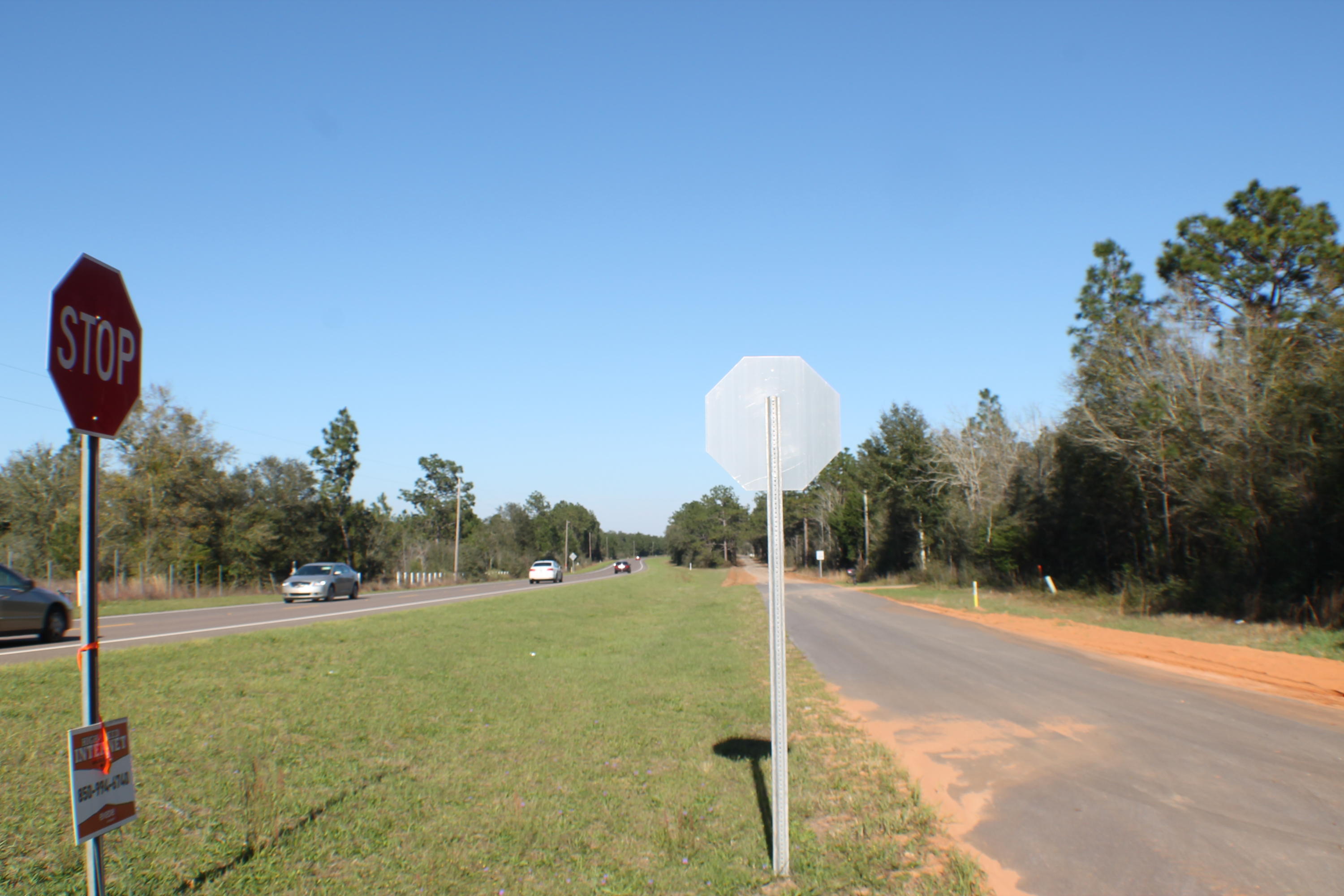 Lots of road frontage on Outlook and visible for marketing on I-10. Level. Bring your subdivision or re-zoning plans!' Seller will divide.
