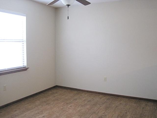 VALPARAISO PINECREST 6 - Residential