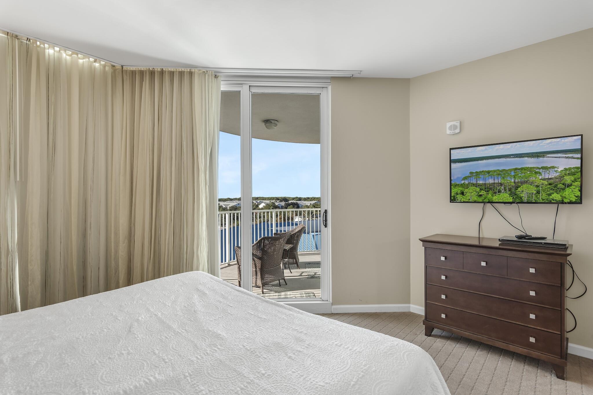 THE PALMS OF DESTIN - Residential