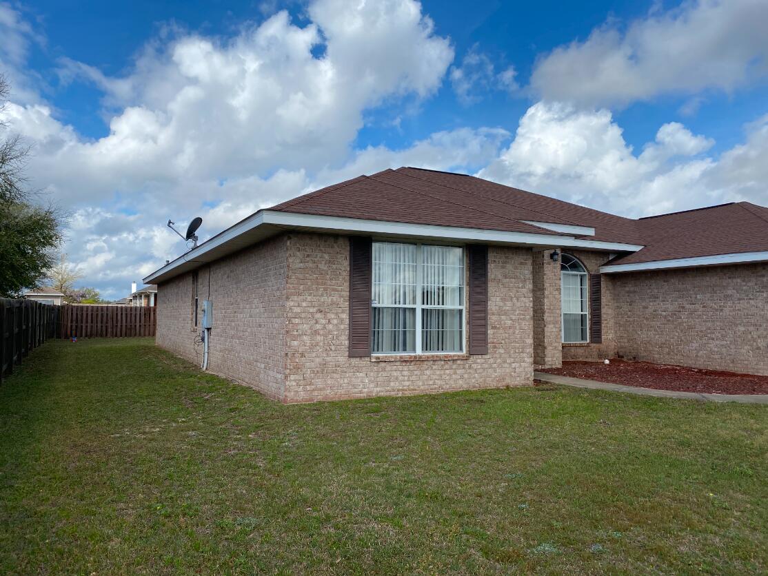 IRON GATE S/D PH I - Residential Lease