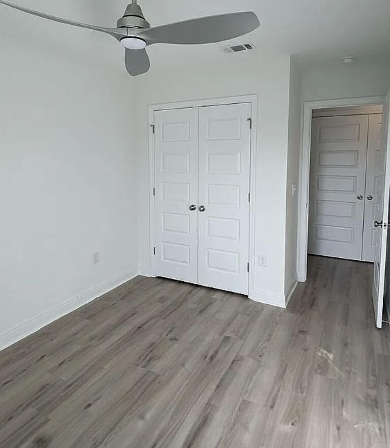 HARBOR PLACE T/H - Residential