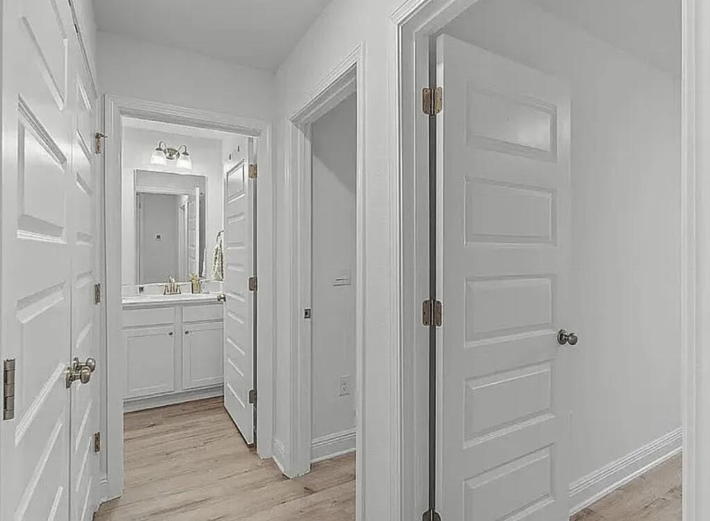 HARBOR PLACE T/H - Residential