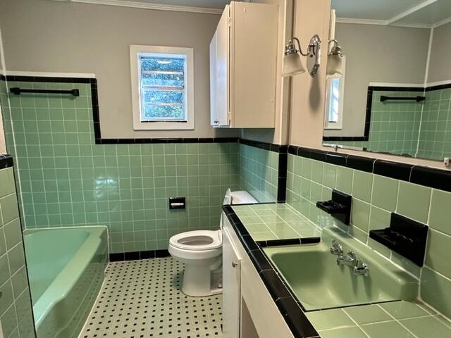 VALPARAISO PLAT # 7 LOT 16 BLK 27 - Residential