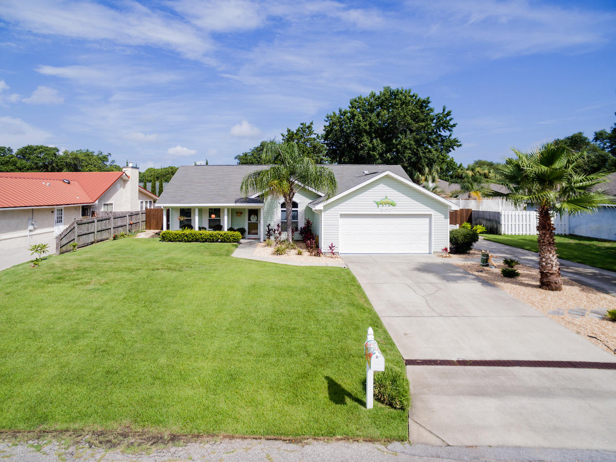 NORTH LAGOON OAKS 9TH ADDN - Residential