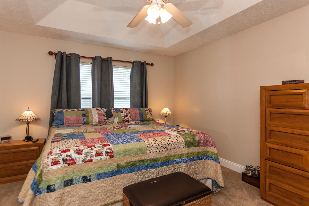 NORTH LAGOON OAKS 9TH ADDN - Residential