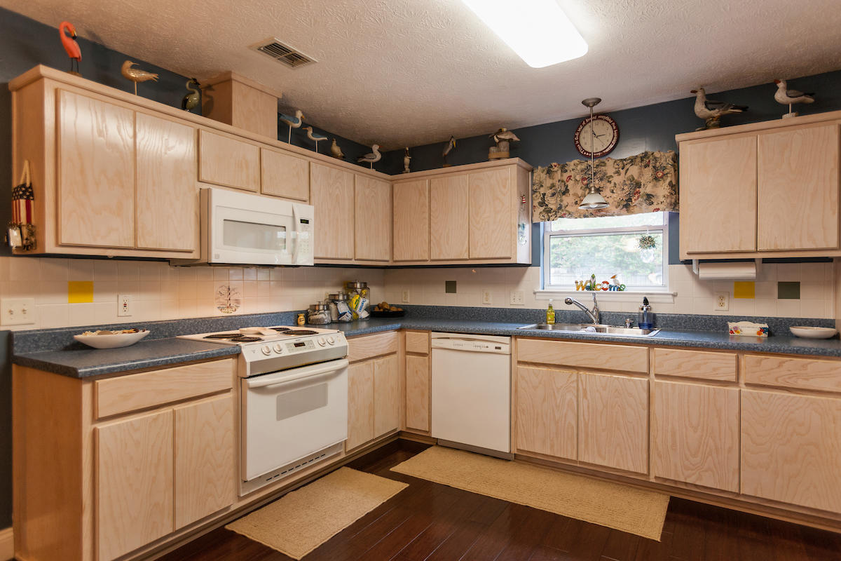 NORTH LAGOON OAKS 9TH ADDN - Residential