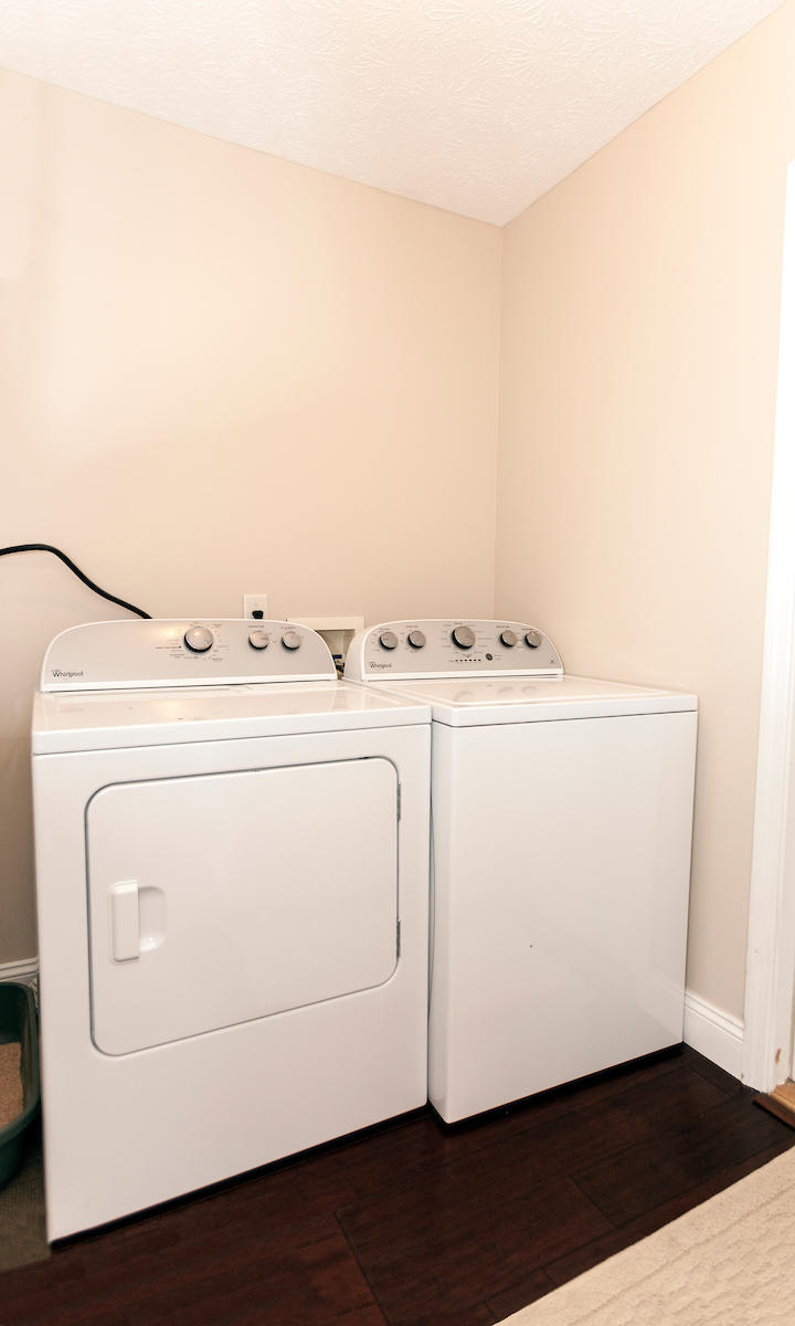 NORTH LAGOON OAKS 9TH ADDN - Residential