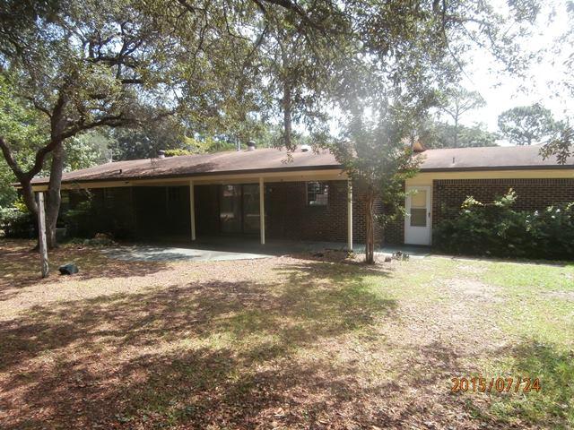 COUNTRY CLUB ESTATES 1ST ADDN - Residential