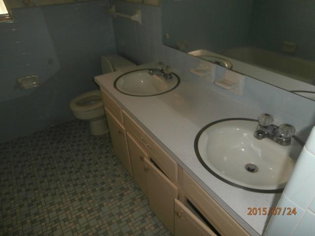 COUNTRY CLUB ESTATES 1ST ADDN - Residential