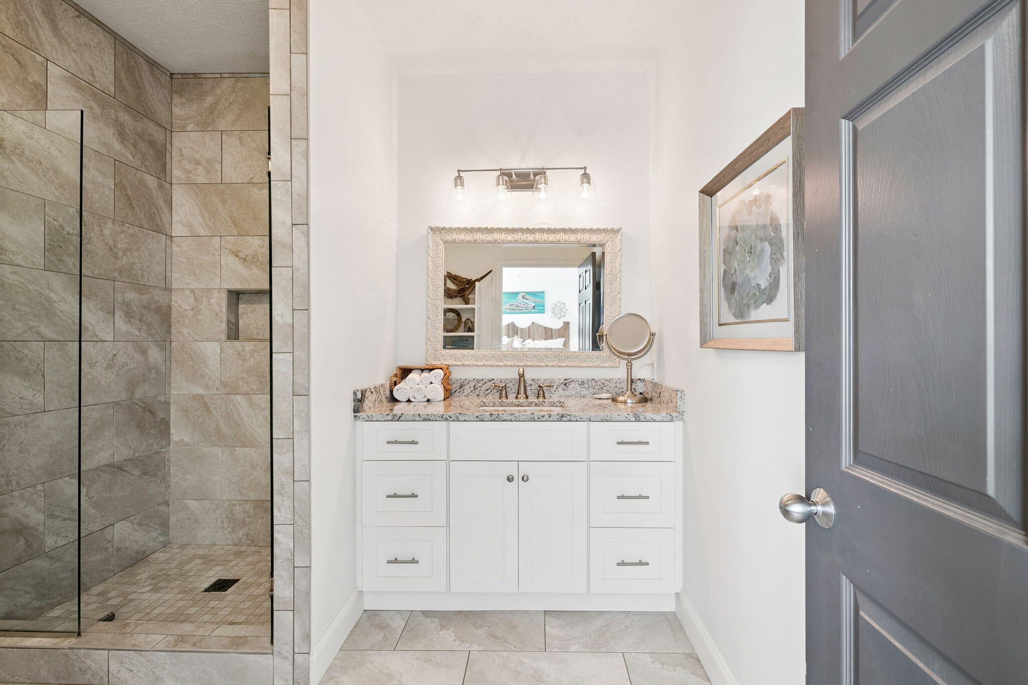 LAGUNA BEACH - Residential