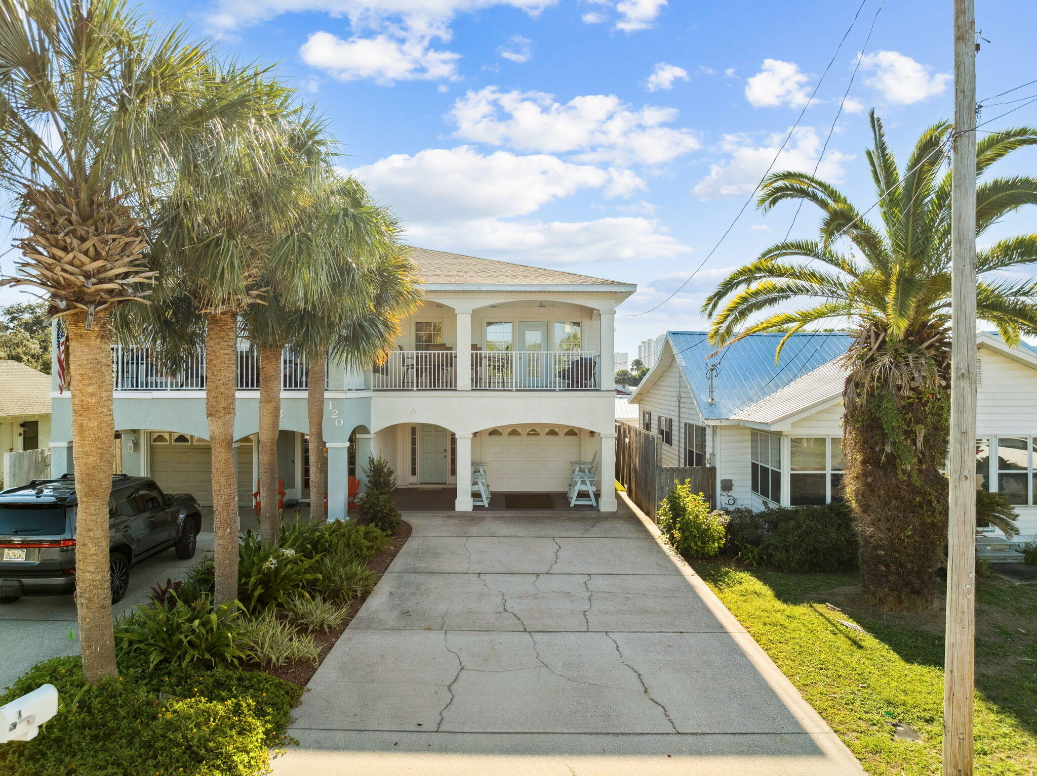 LAGUNA BEACH - Residential