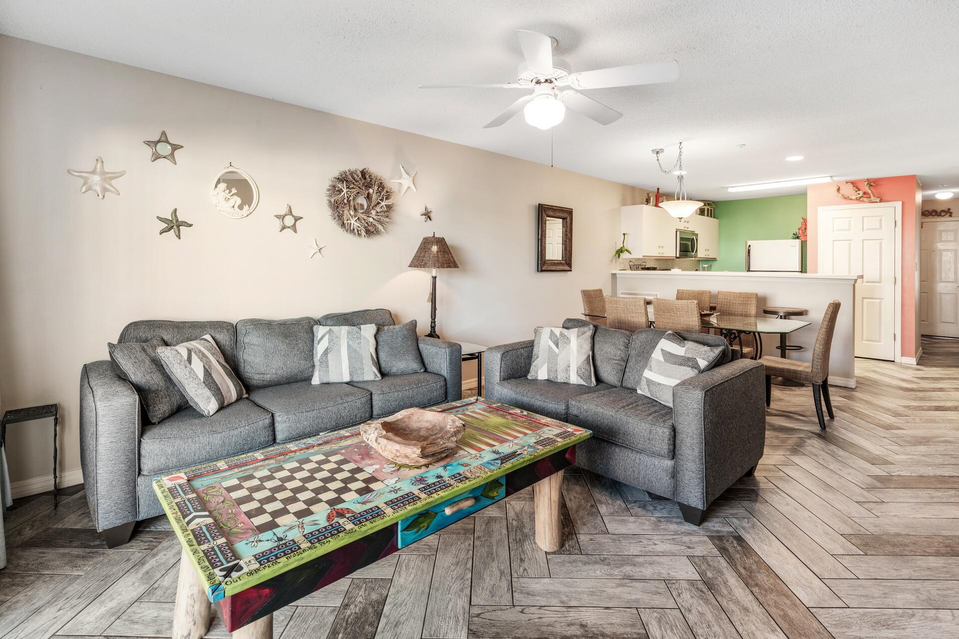 MARAVILLA CONDO 3 - Residential