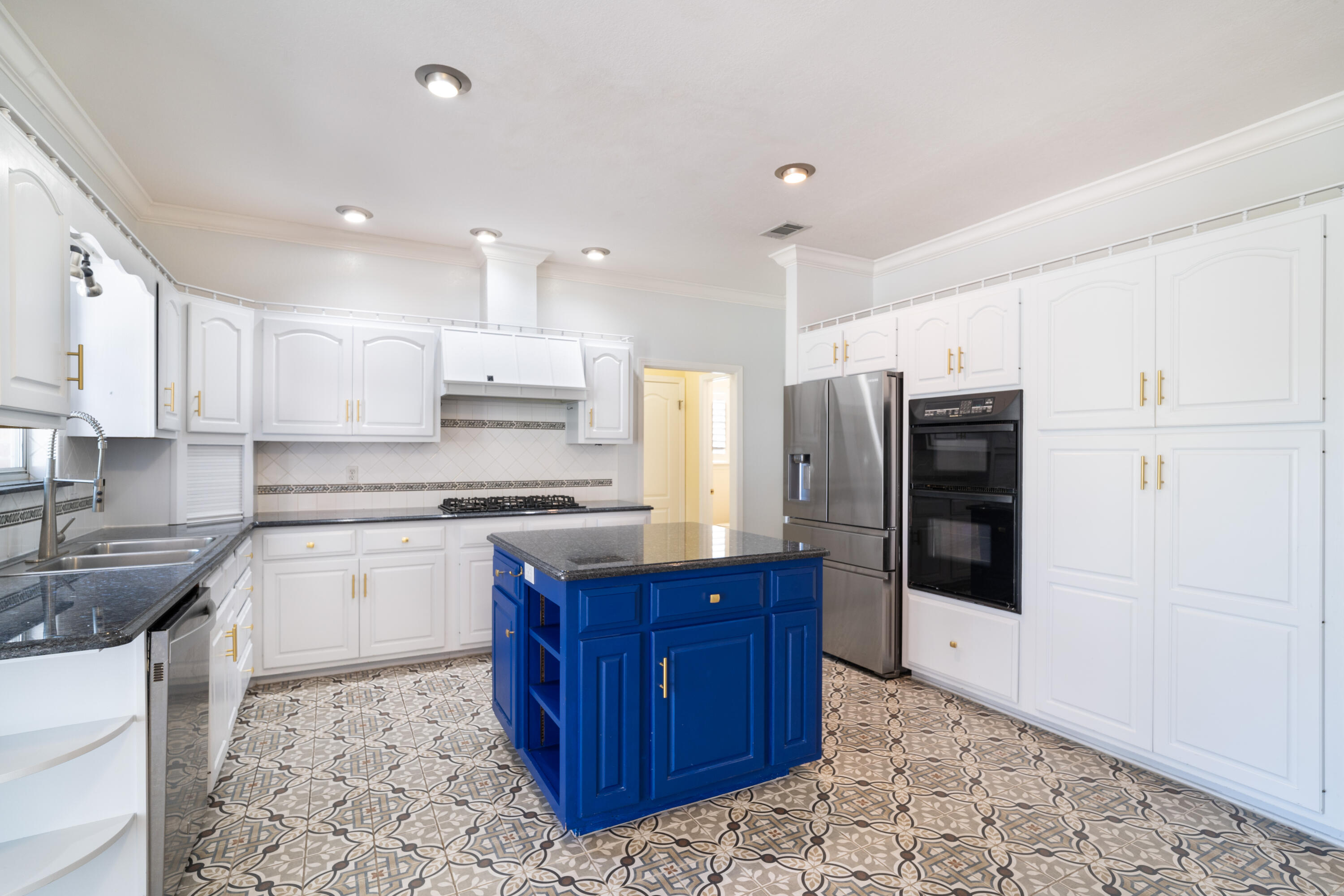 SOUTHWIND PH II - Residential