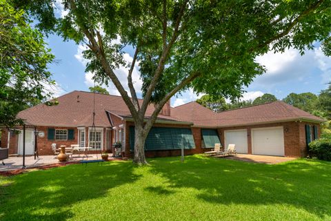 A home in Niceville