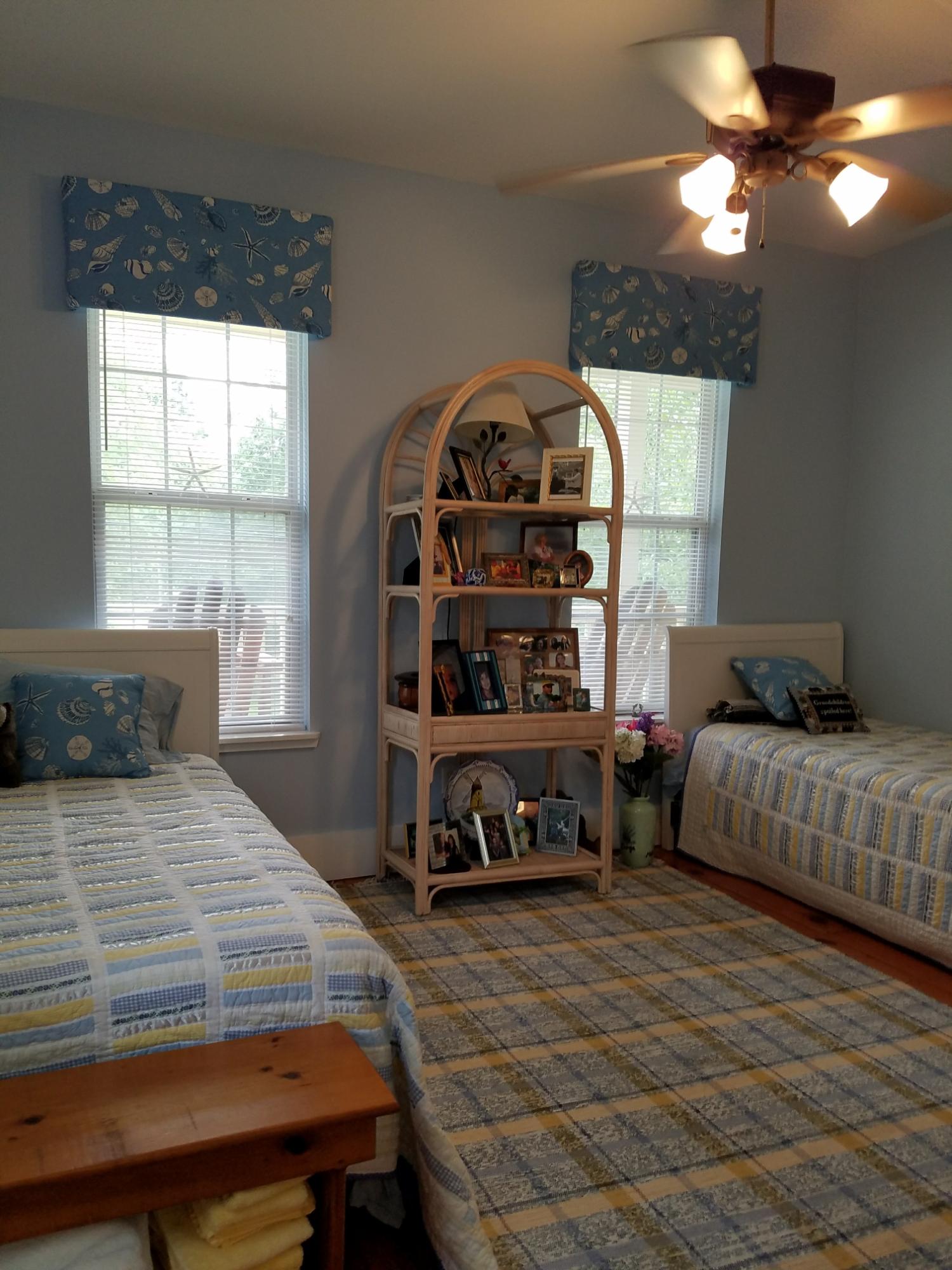 TOWN OF SANTA ROSA - Residential