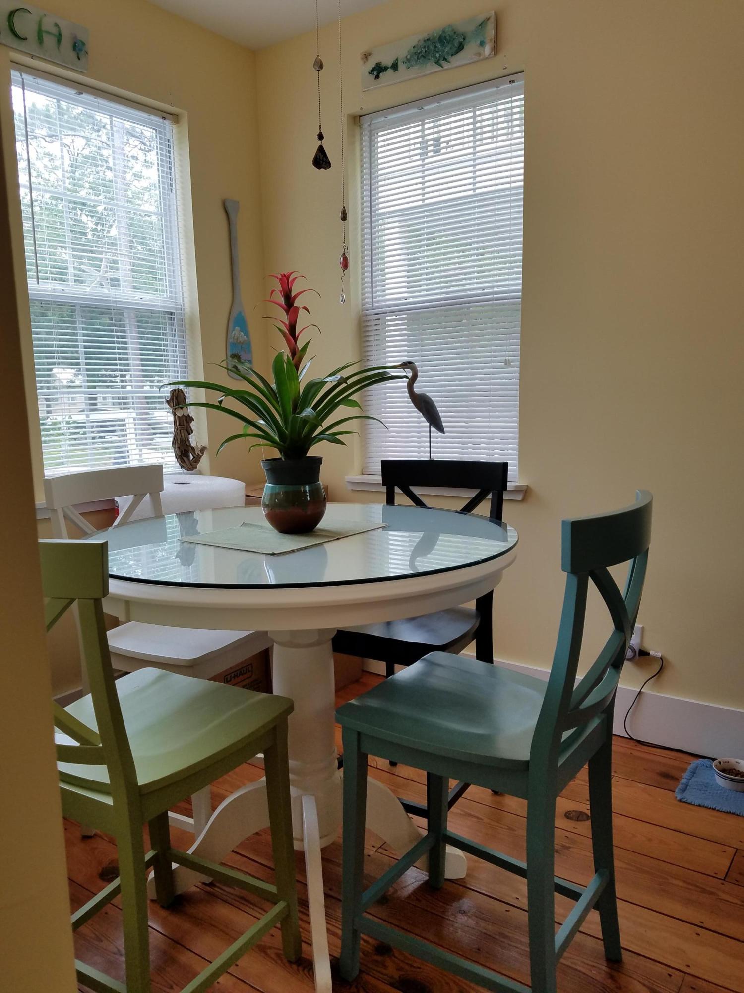 TOWN OF SANTA ROSA - Residential