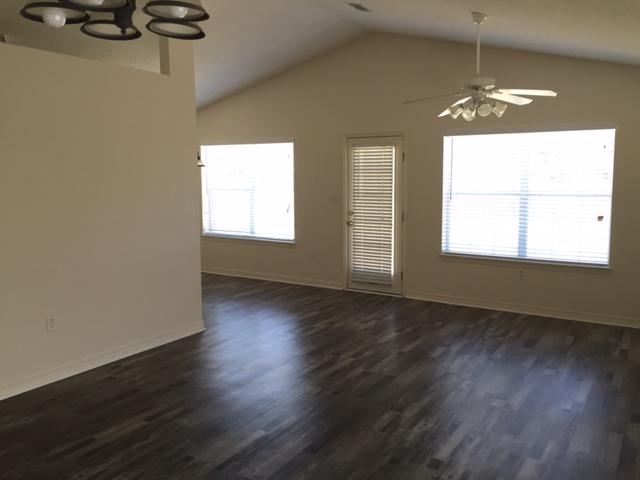 HAMPTON RIDGE ESTATES 1ST ADD - Residential