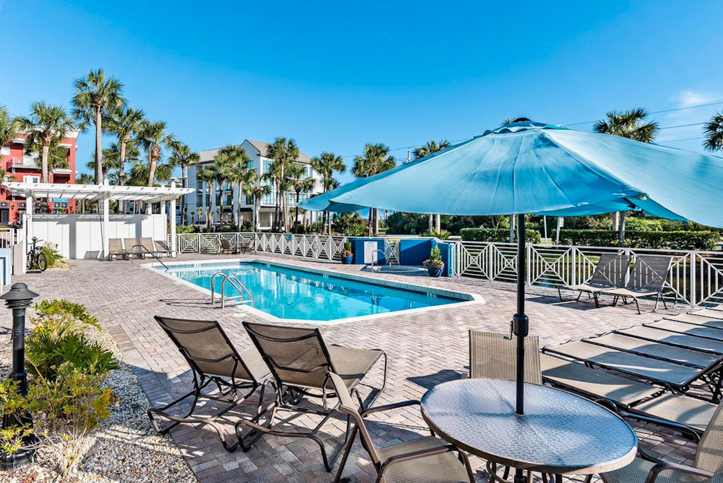 GULF PLACE CABANAS - Residential