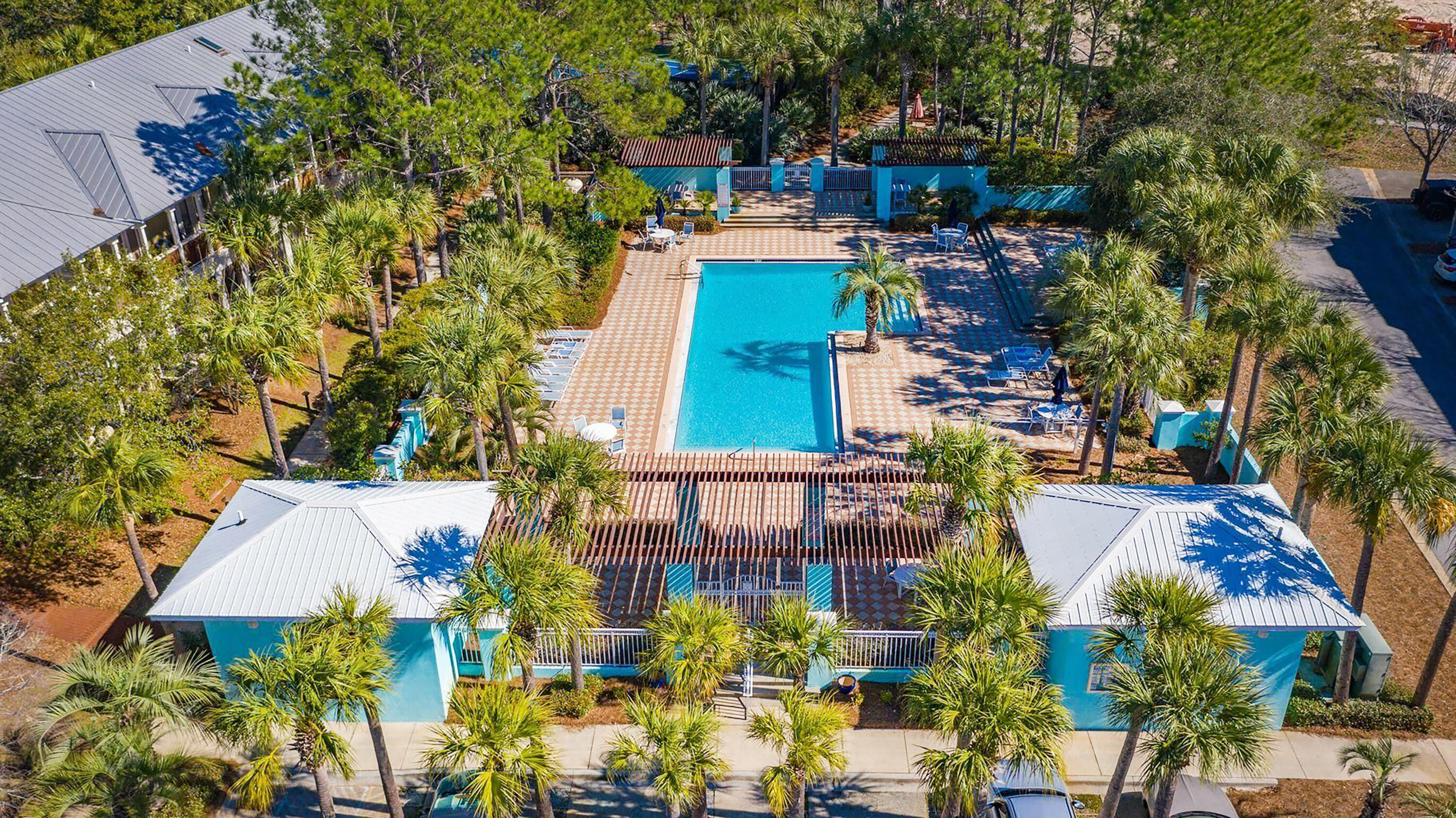GULF PLACE CABANAS - Residential