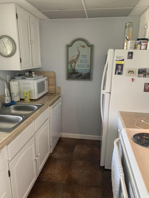 SANDPIPER COVE - Residential