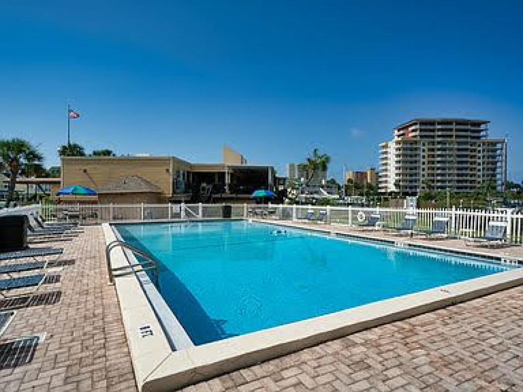 SANDPIPER COVE - Residential