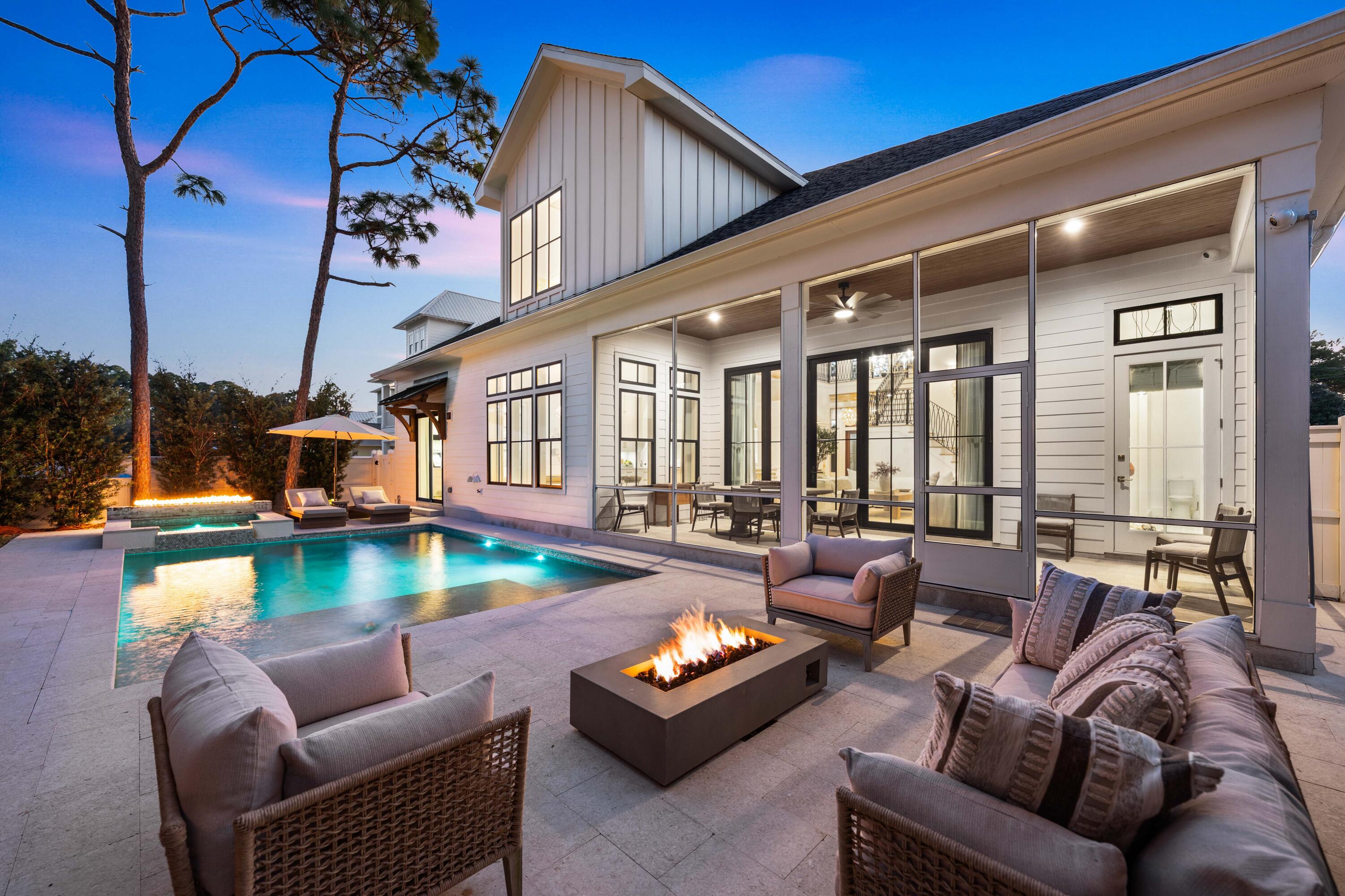 GULF SHORE MANOR - Residential