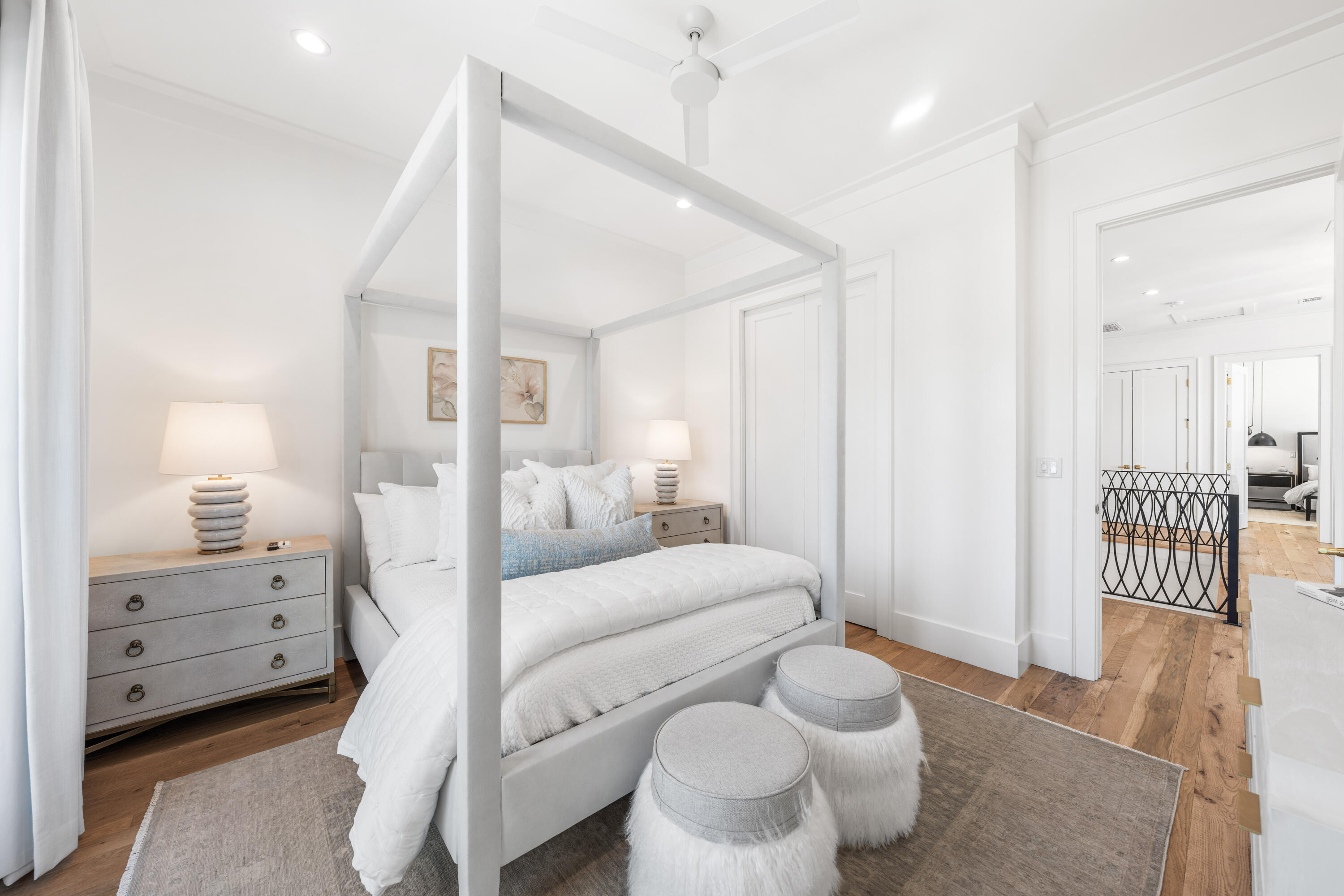 GULF SHORE MANOR - Residential