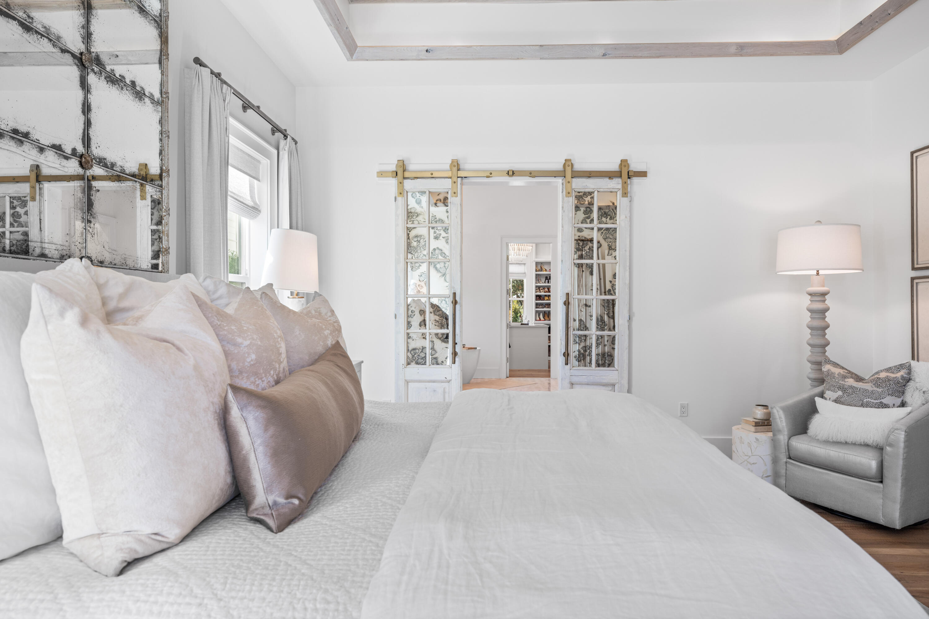 GULF SHORE MANOR - Residential