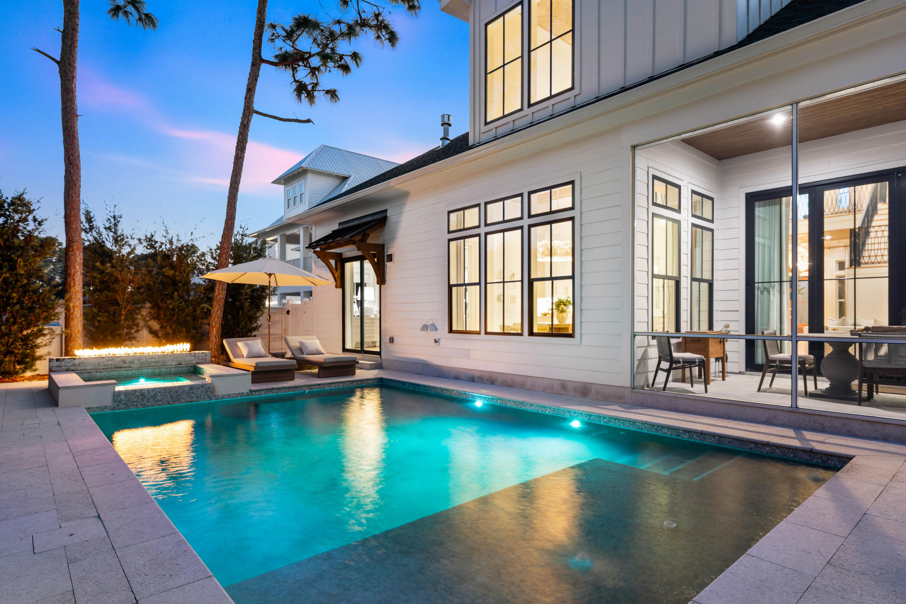 GULF SHORE MANOR - Residential